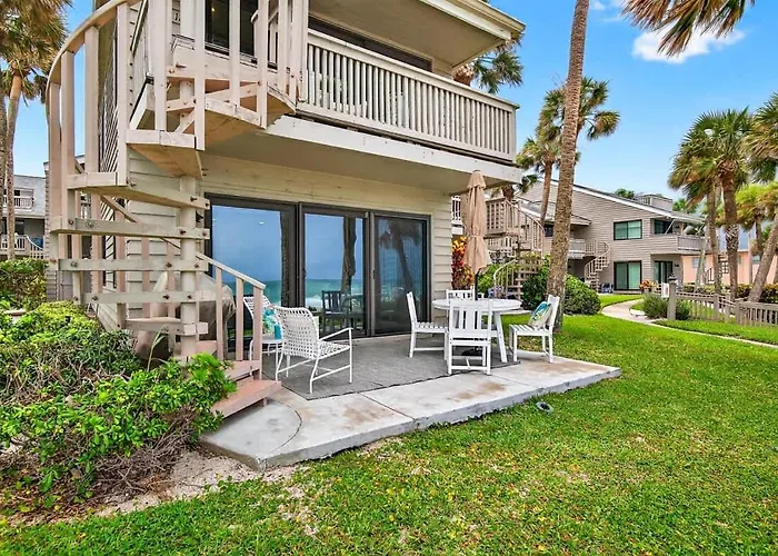 Beachfront Aldea 11 Holiday home *